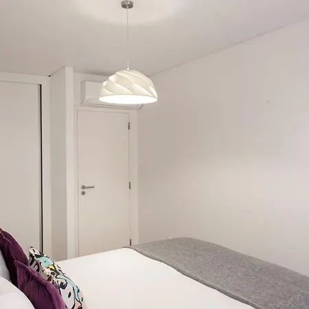 Apartment Duque Walk To Rossio & Chiado Lisbon